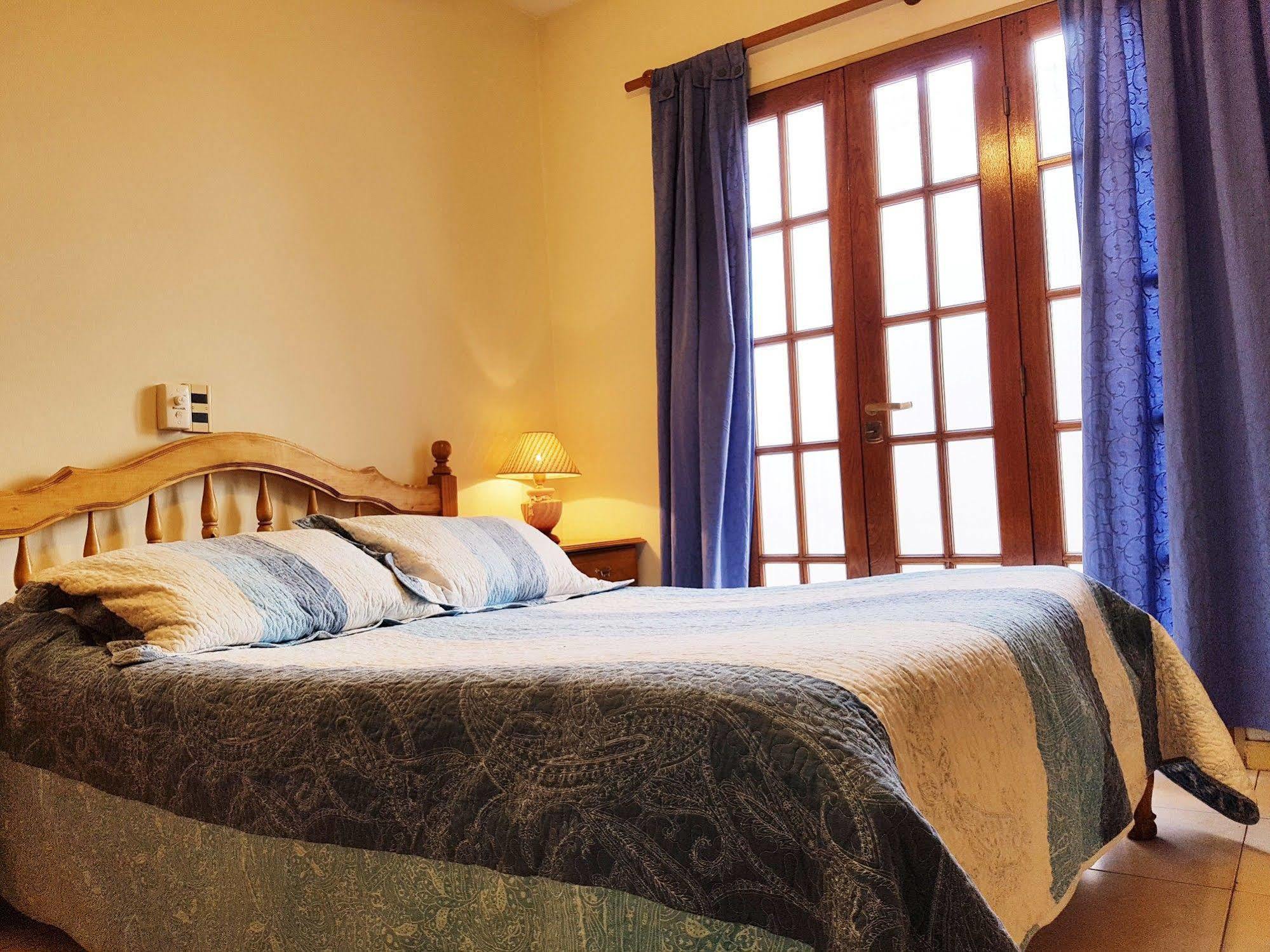 Aparthotel Azul Departamentos Mendoza Zewnętrze zdjęcie